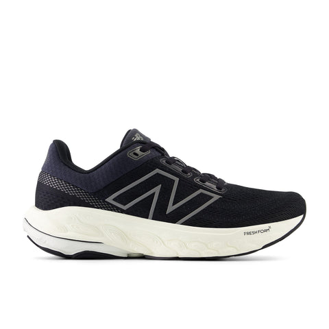 New Balance Women's 860 v14